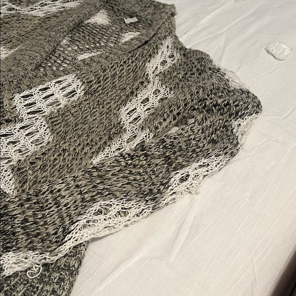Gray and White Open Knit Women's Sweater - Picture 4 of 5